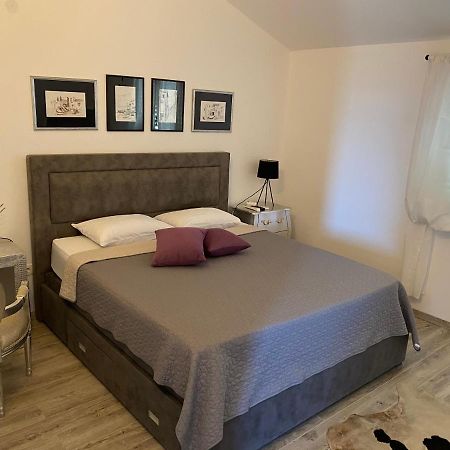Loft Infinity Apartment Petrovac Ngoại thất bức ảnh